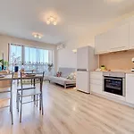 Summertime In South Bay Apartman *