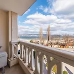 Summertime In South Bay Appartement Varna